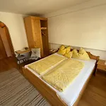 Rainer 3*