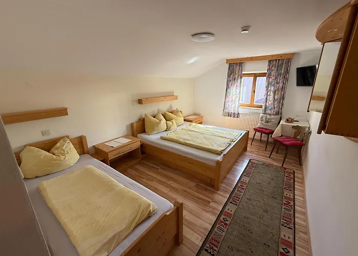 ゲストハウス Rainer