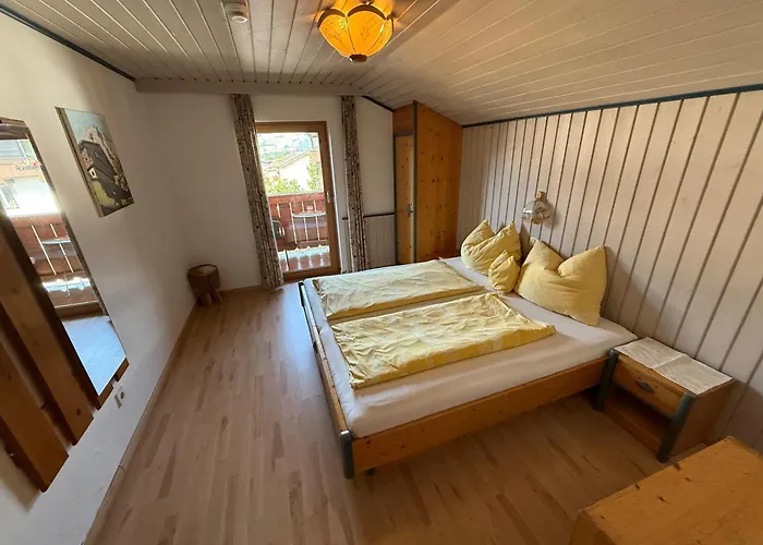 ゲストハウス Rainer